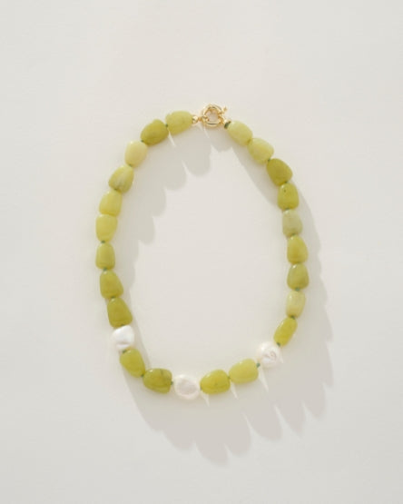 Solaya Necklace Lime