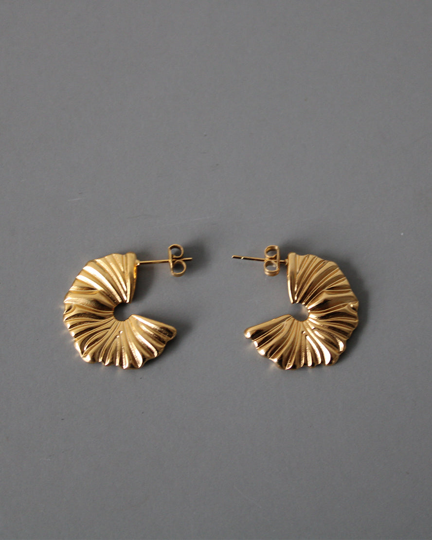 Alaia earrings