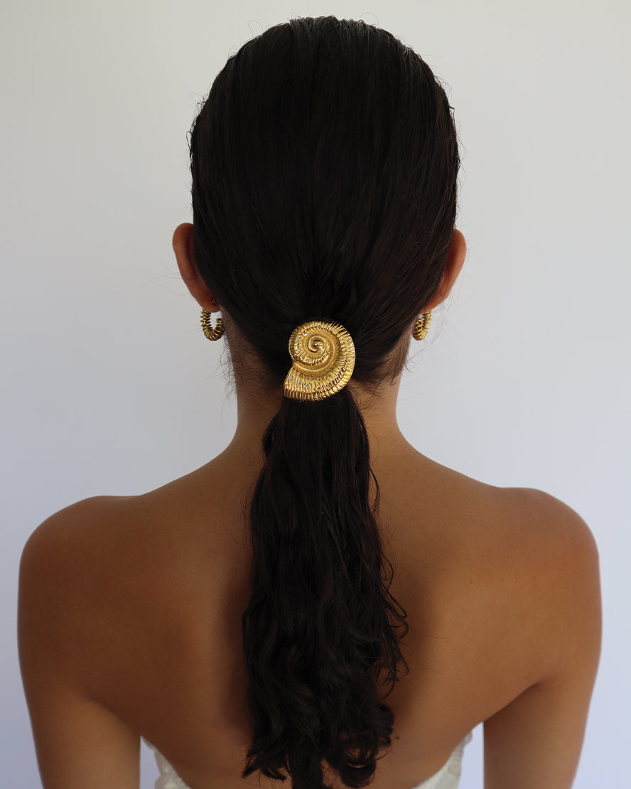 liora-hair-tie-in-gold