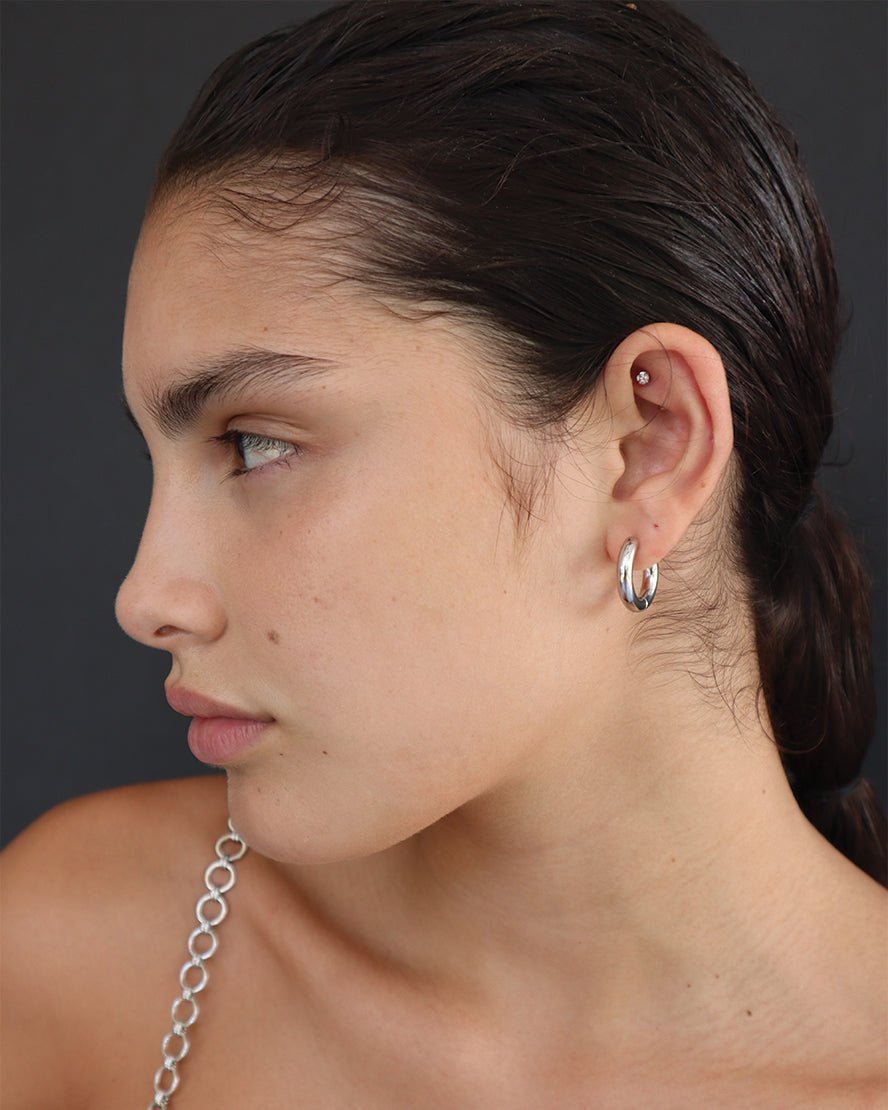 Maris Hoops in Silver