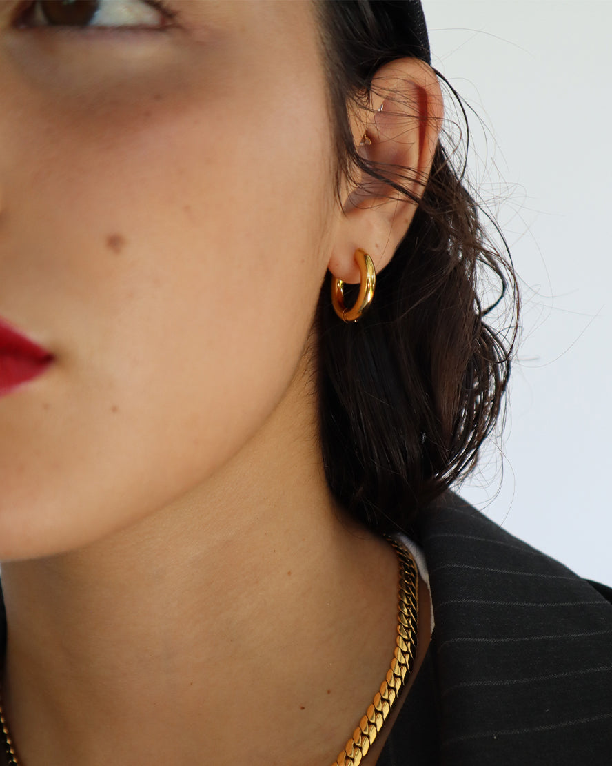 Maris Hoops in Gold