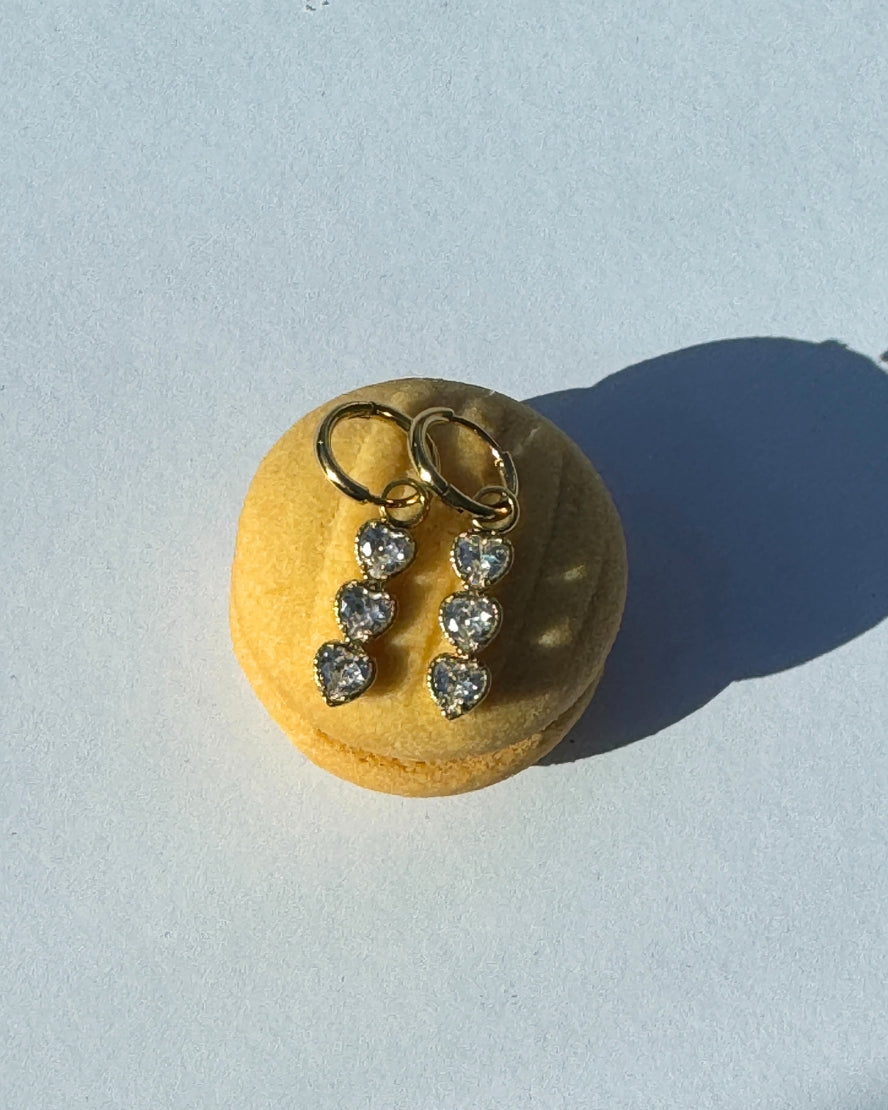 moriah-earrings-in-gold-crystal