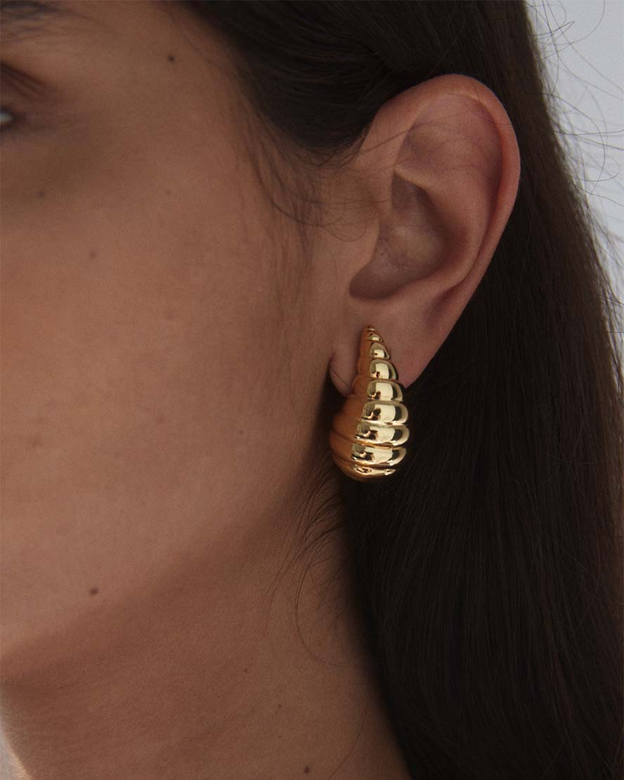 Nori Earrings in Gold