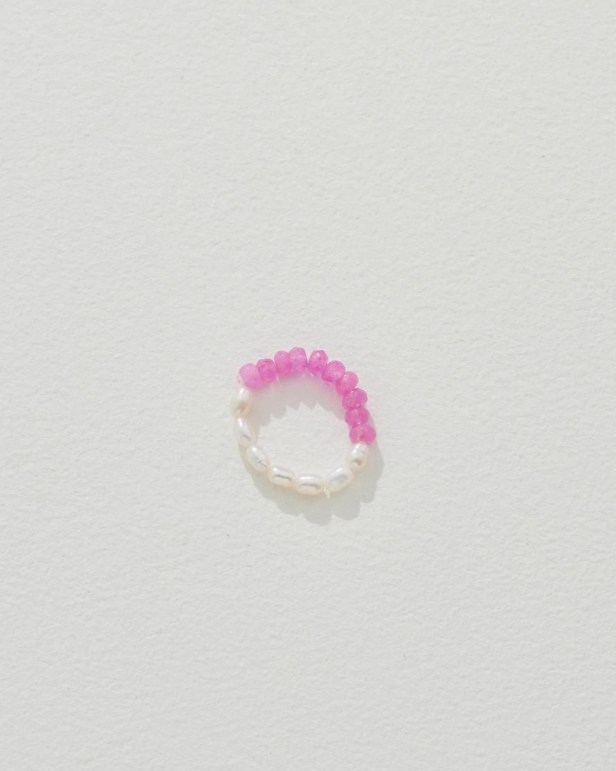 Perla Ring in Pink Tanzanite