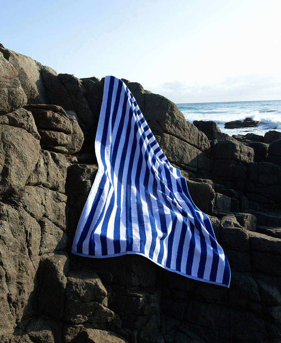 Towels by Aeyre