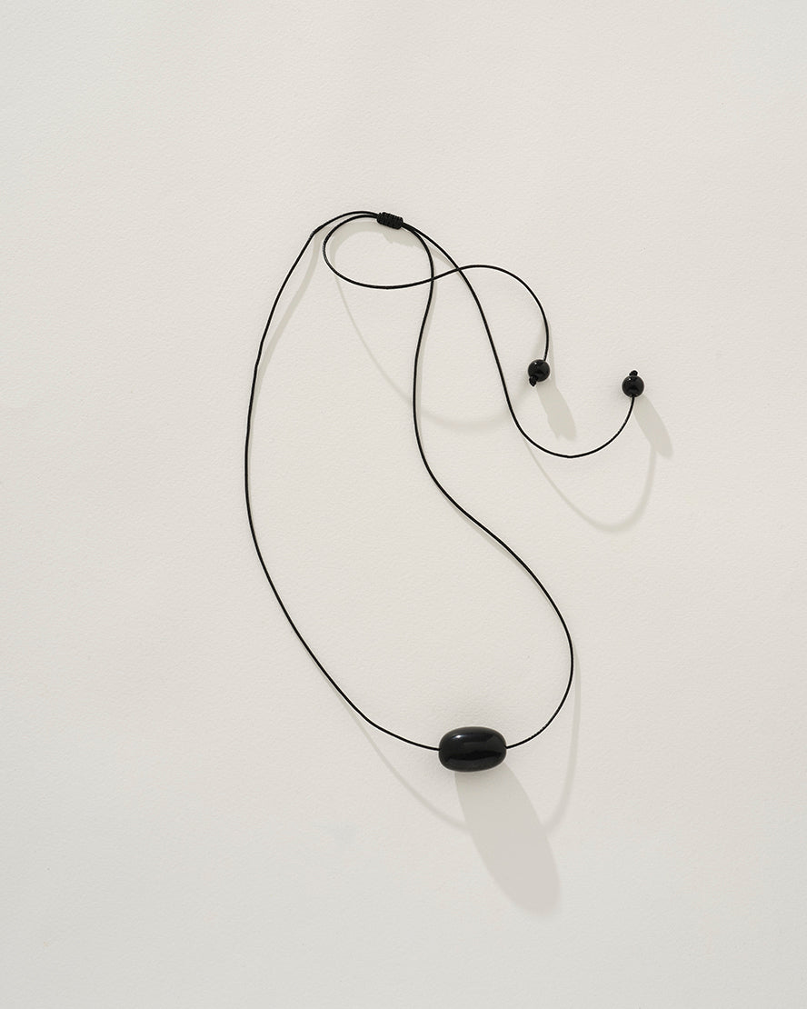 eva-necklace-black