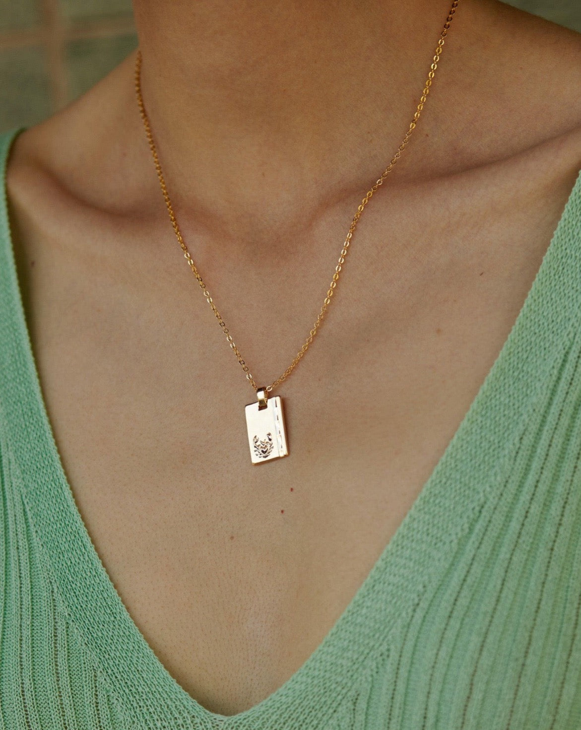 Gold Star Sign Necklace Cancer - Reliquia Jewellery