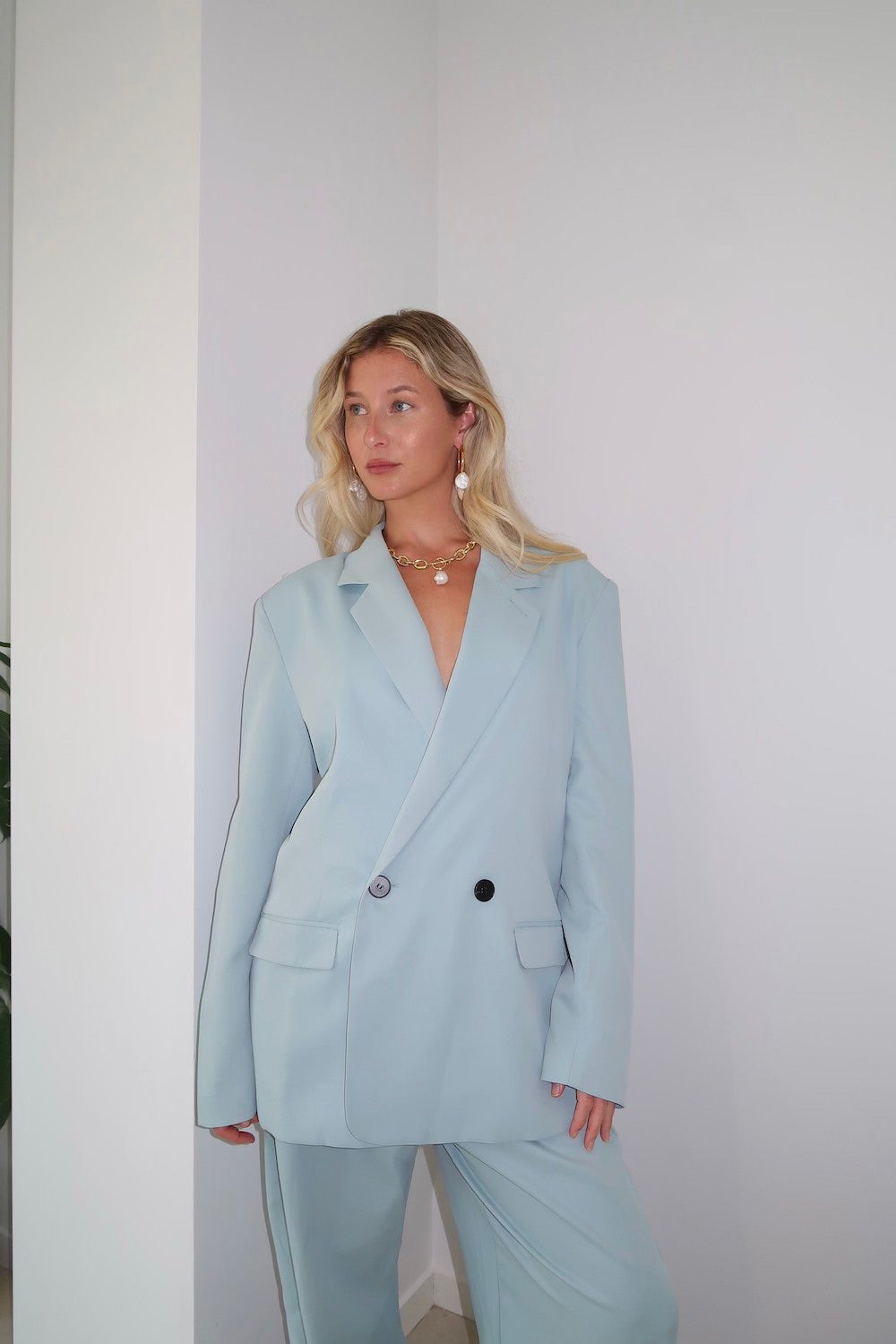 In Case You Were Wondering with Dearna Eaton