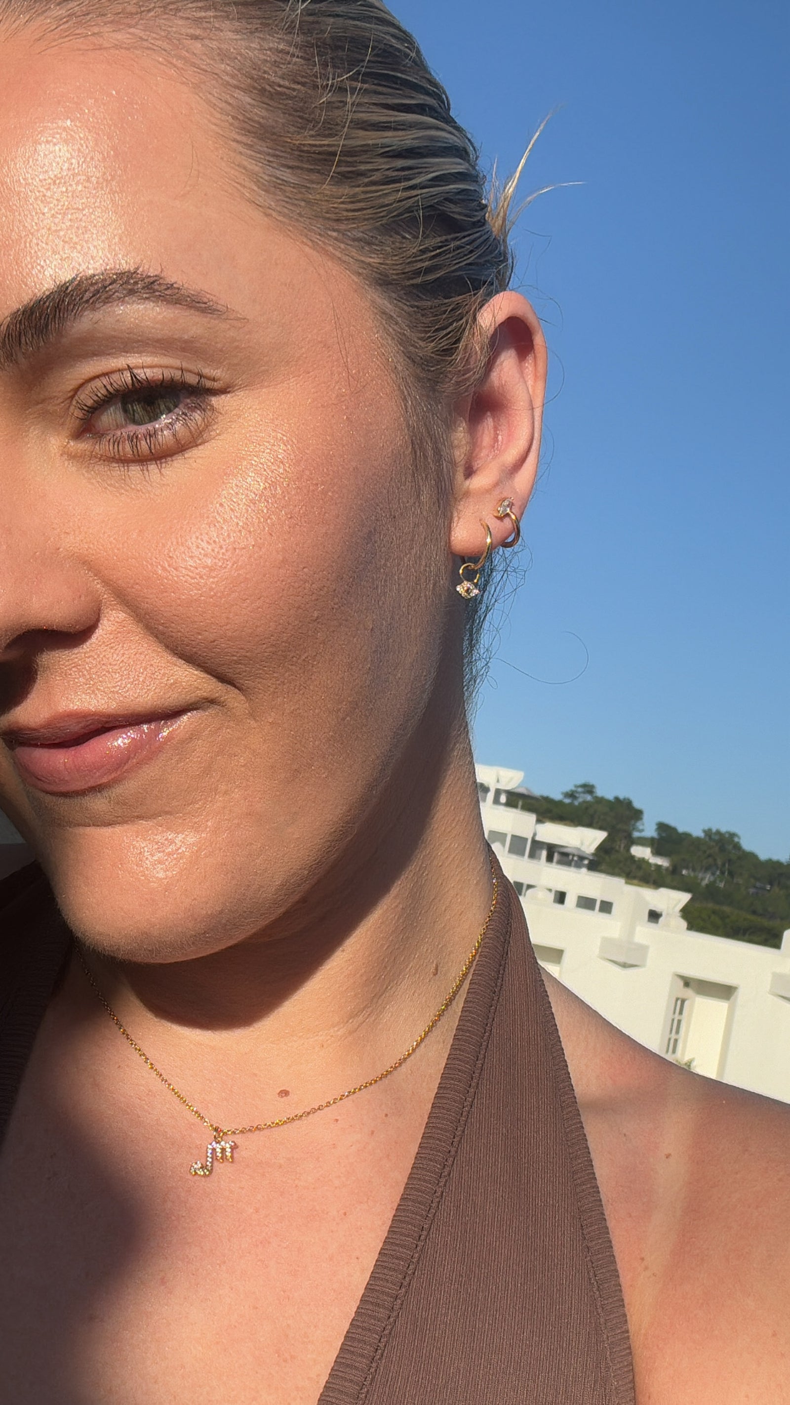 annie counsel wearing reliquia jewellery gold