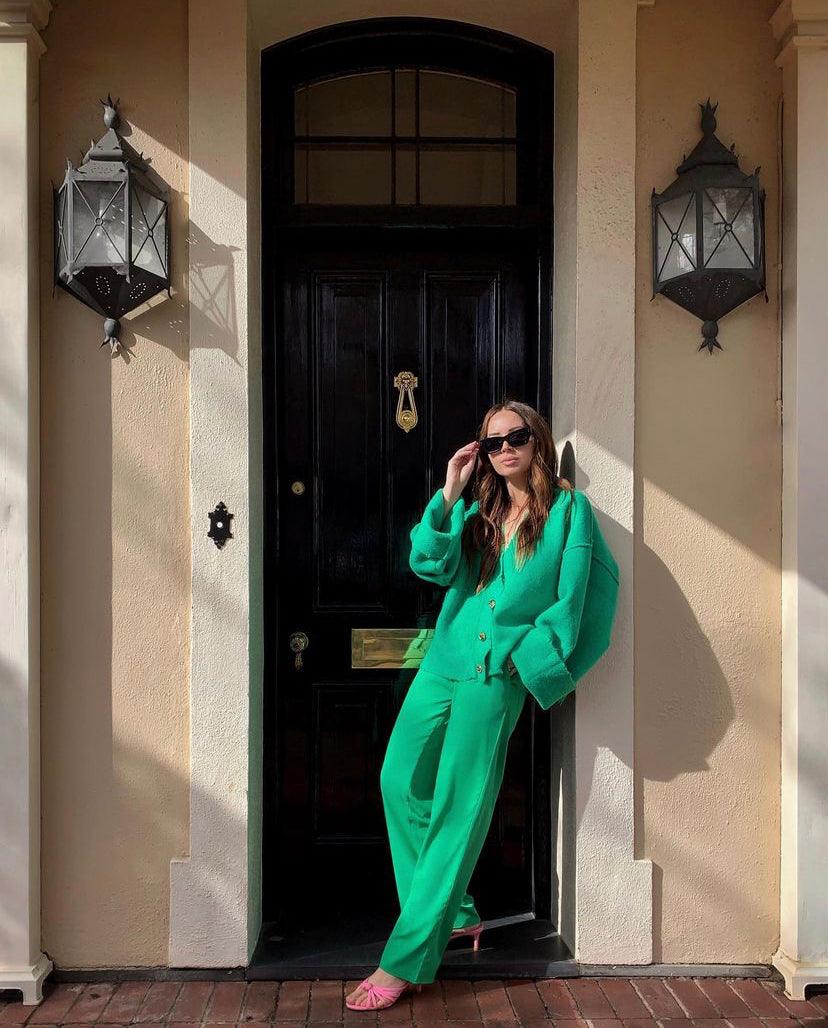 JASMIN HOWELL - IN CASE YOU WERE WONDERING - Reliquia Jewellery