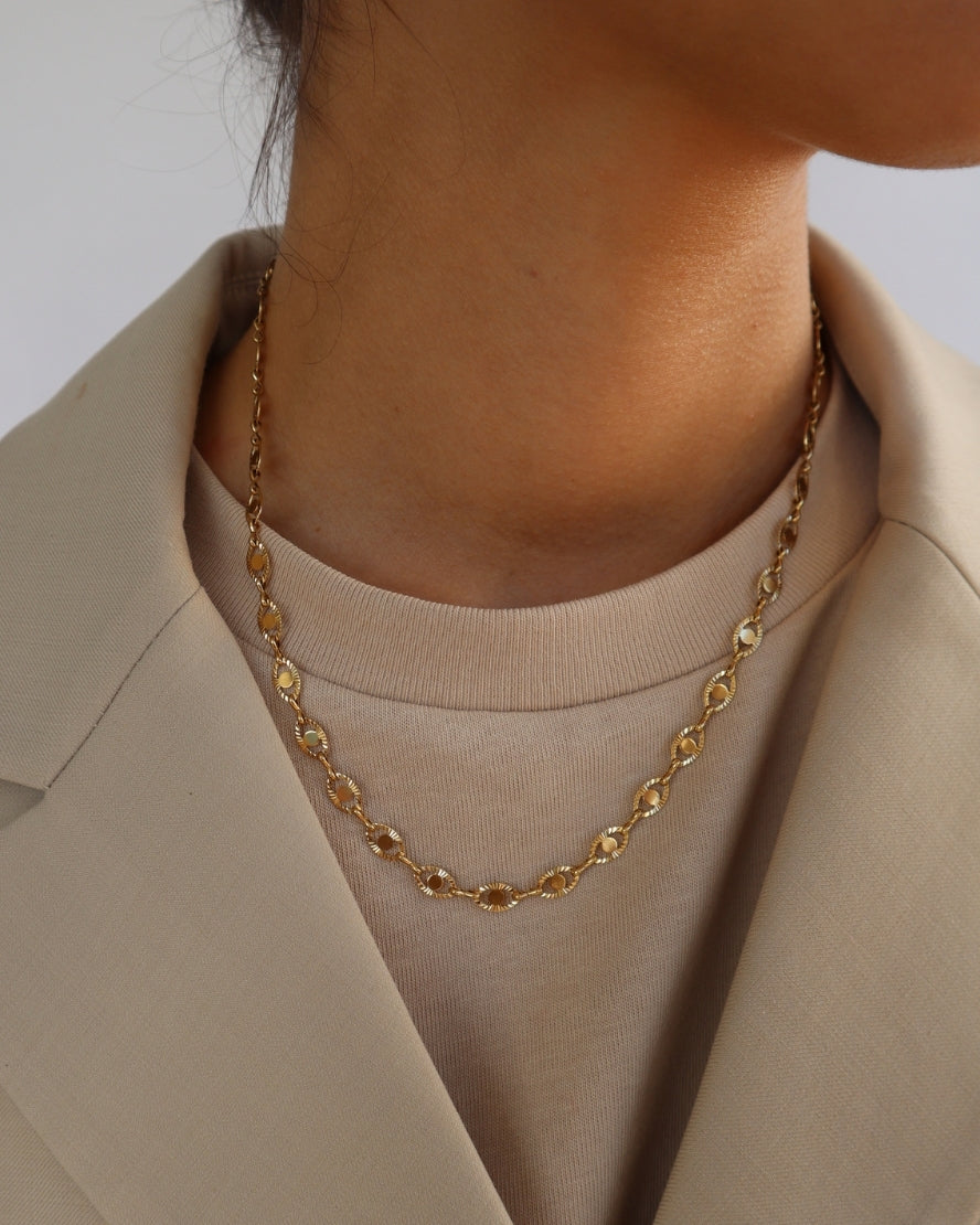 Keira Necklace in Gold