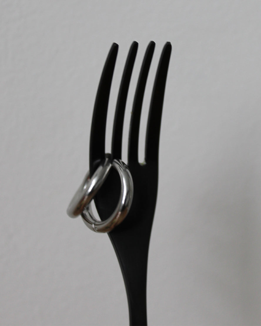 Maris Hoops in Silver