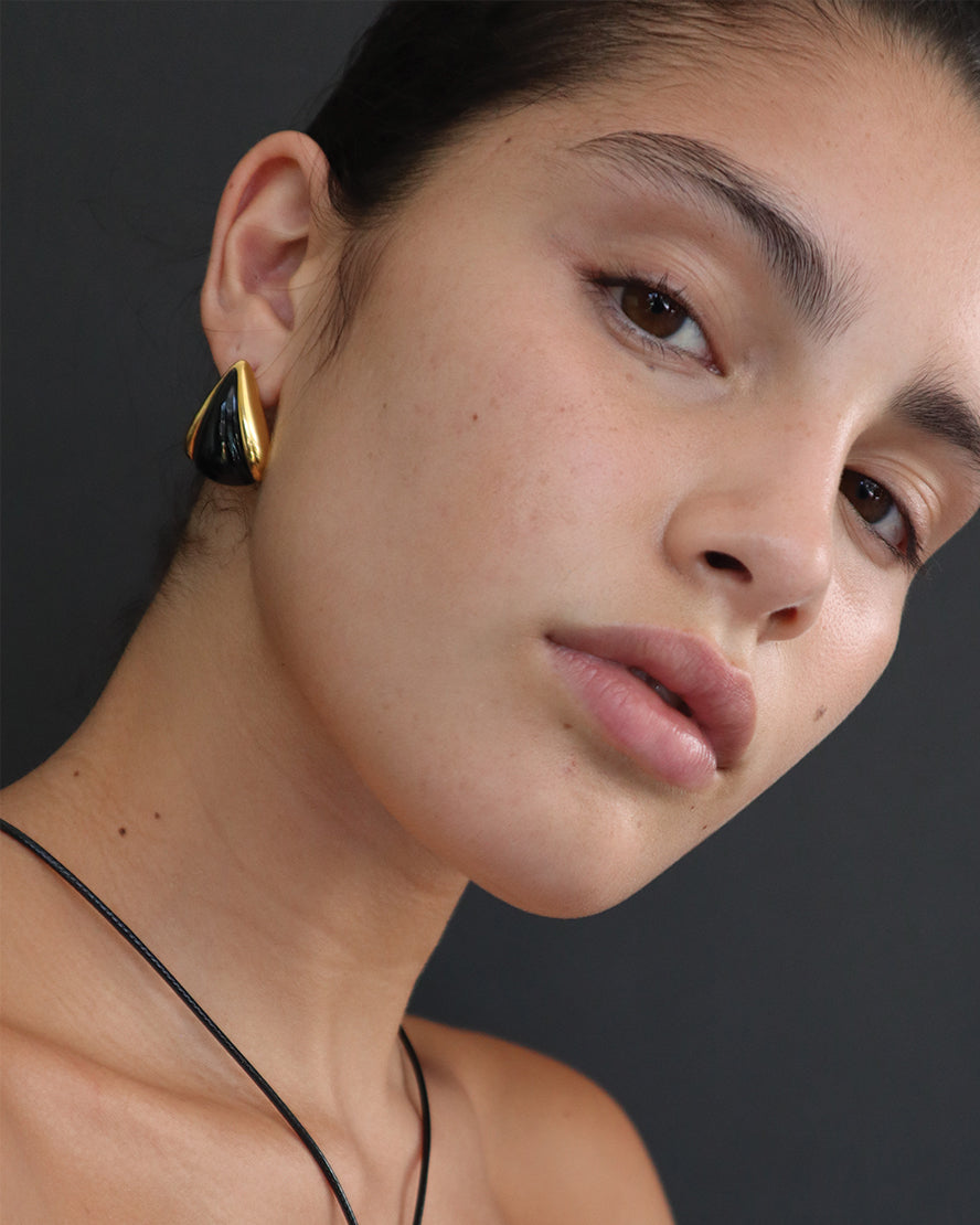 Saffron Earrings in Gold &amp; Black