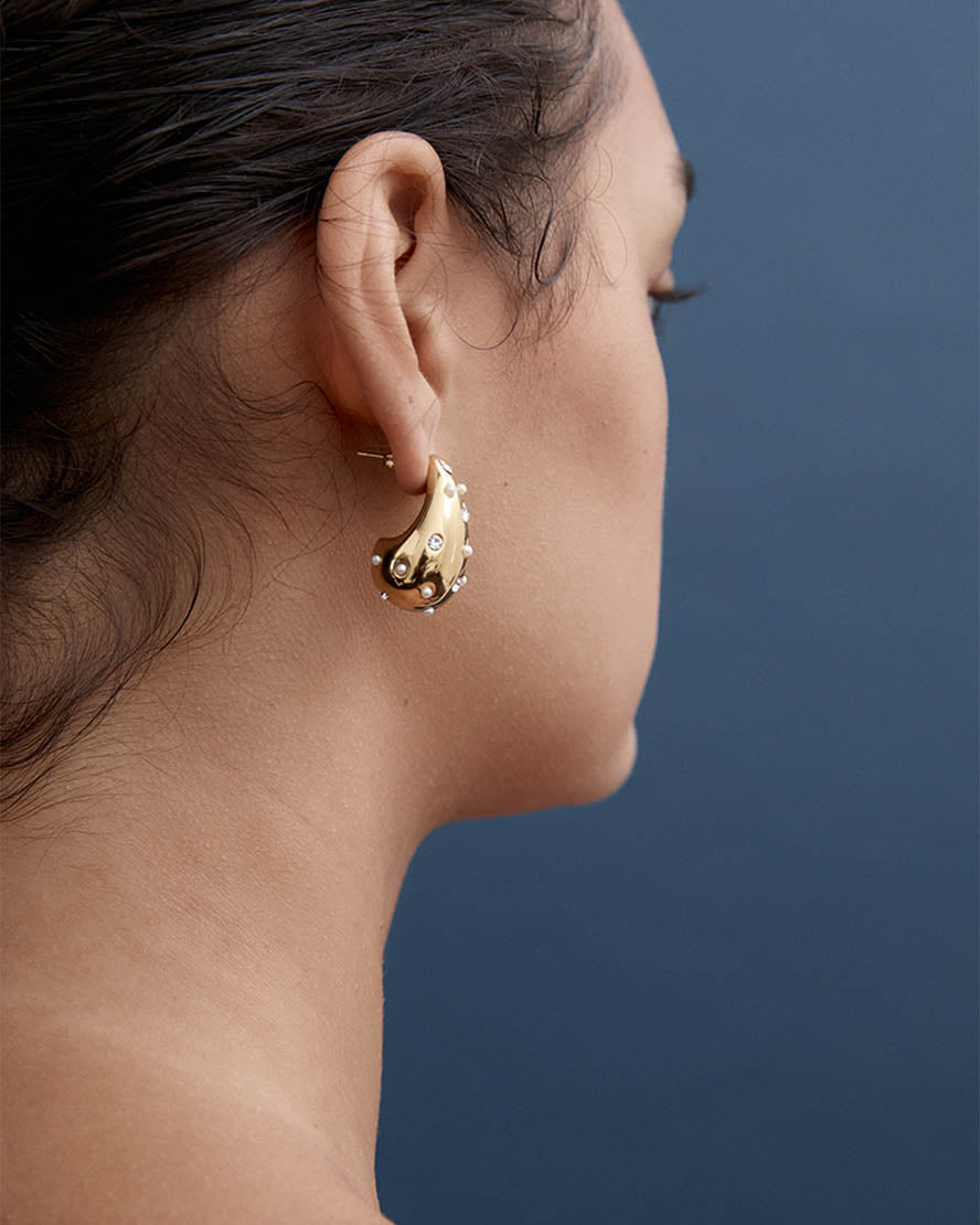 Santiago Earrings in Gold