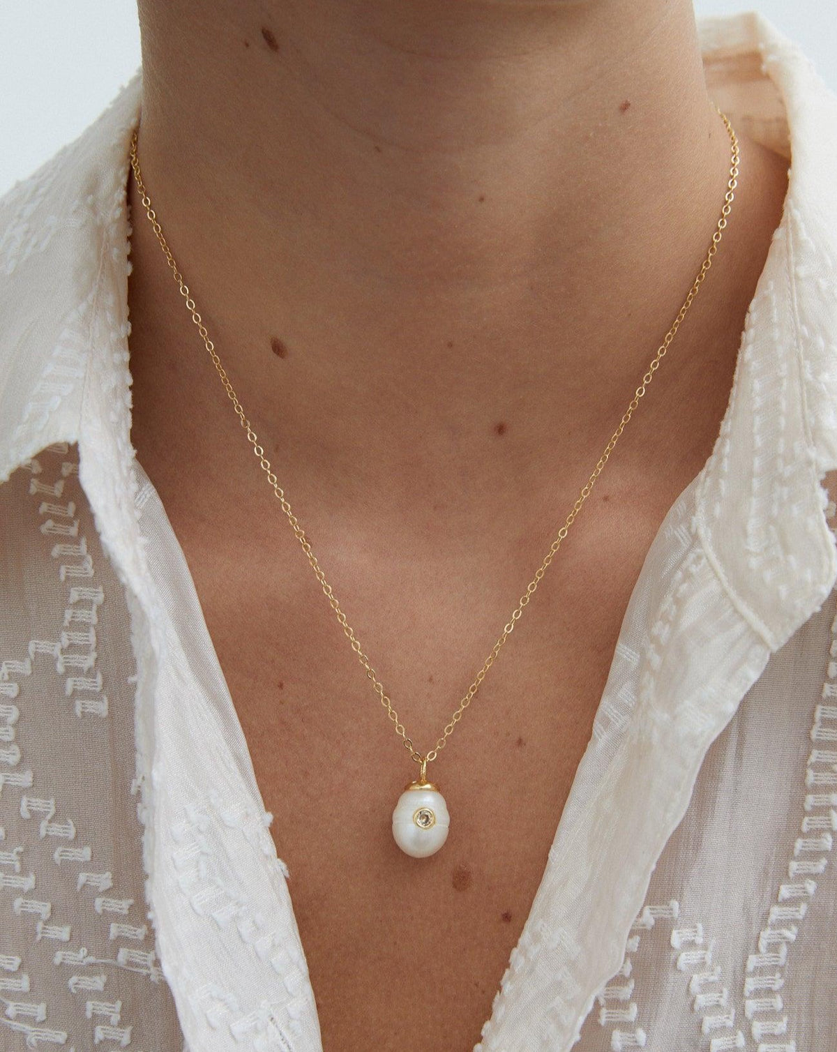 Birthstone Pearl Pendant November - Reliquia Jewellery