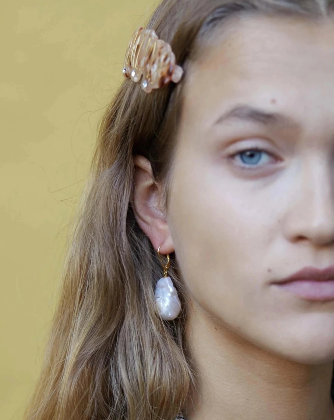 Cocoon Pearl Earrings in Gold - Reliquia Jewellery