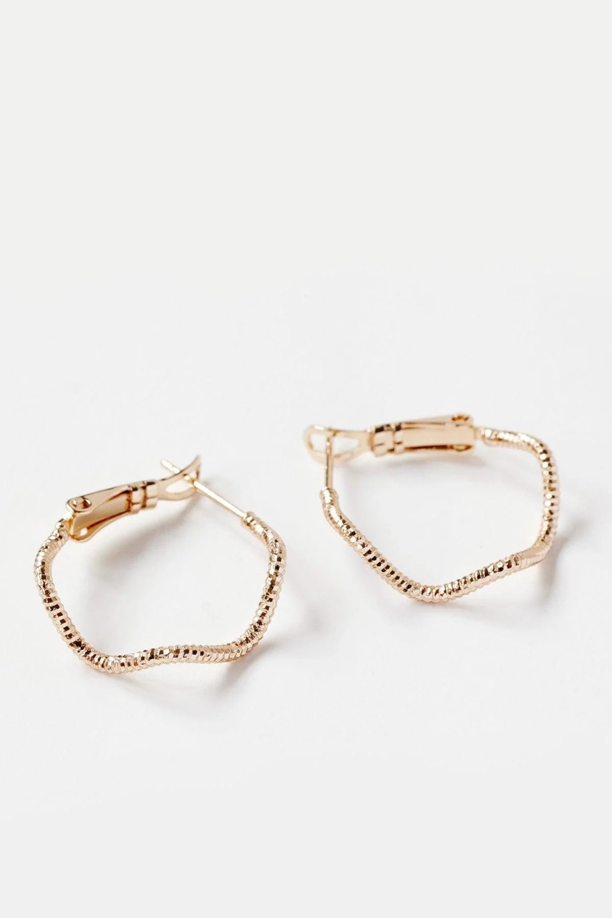 Fine Swirl Earrings Gold PRE-ORDER - Reliquia Jewellery