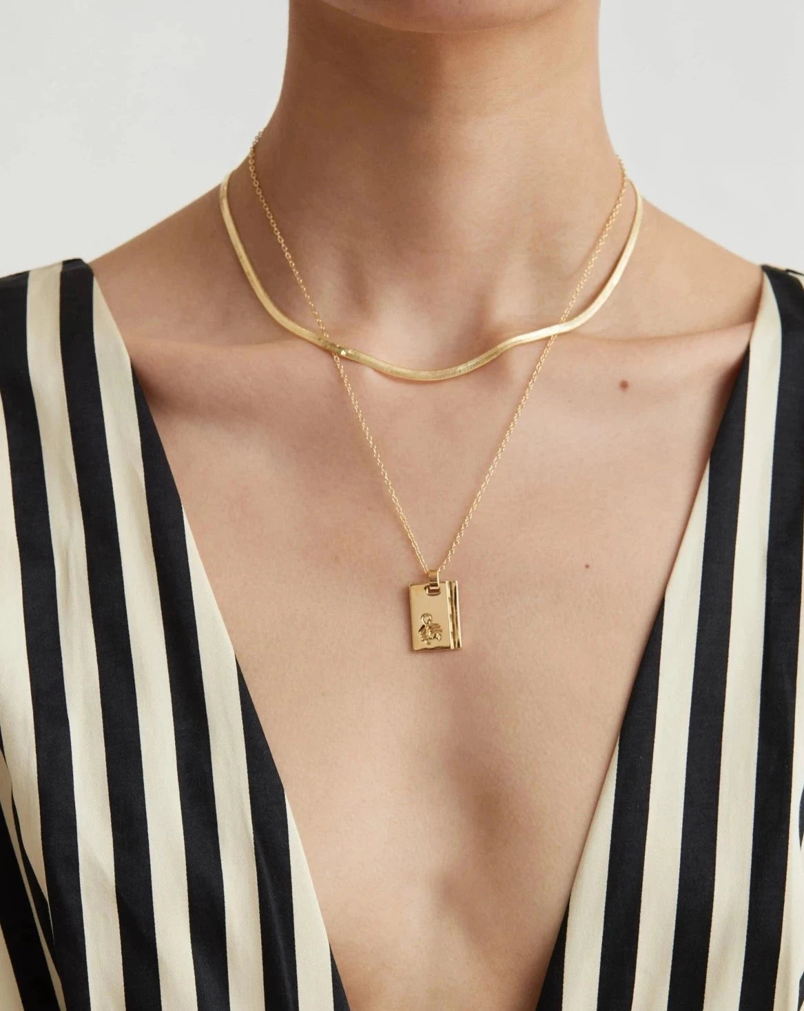 On Trend: Zodiac Necklace - Keep Your Star Sign Close to Your Heart