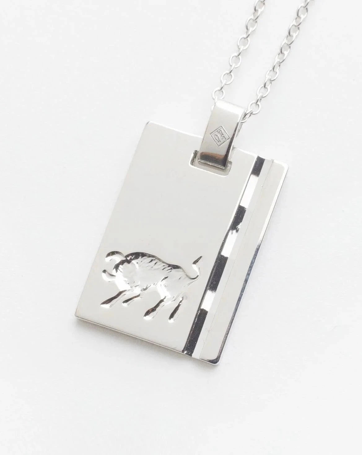 Reliquia deals leo necklace